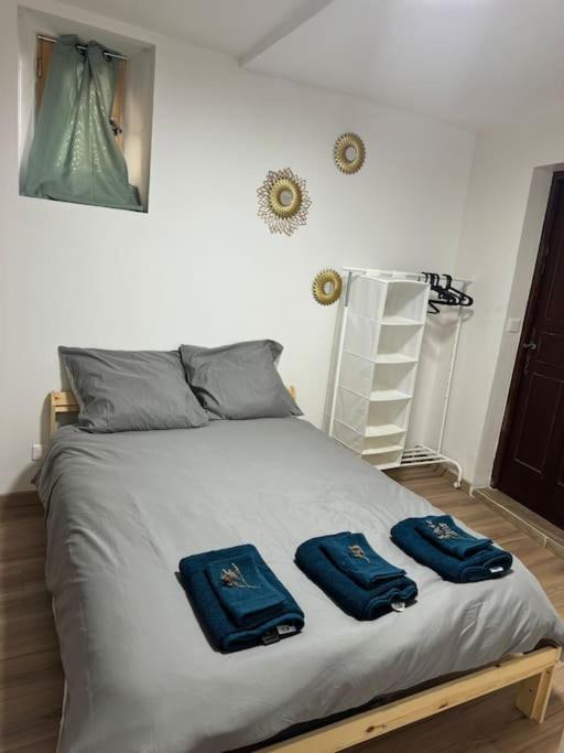 Appartement T2 Cosy Centre-Ville Pernes-les-Fontaines Exteriér fotografie